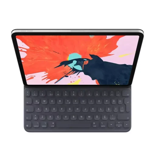 iPad Pro ve Klavye üstten bakış