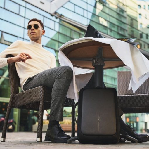 XD Design Bobby Bizz Anti-Theft Siyah Macbook El ve Sırt Çantası P705.571 Kullanımı