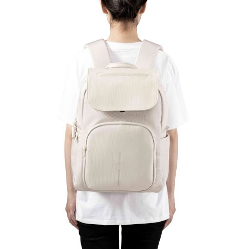 XD Design Bobby Soft Daypack Anti-Theft Krem Sırt Çantası P705.983 Kullanım