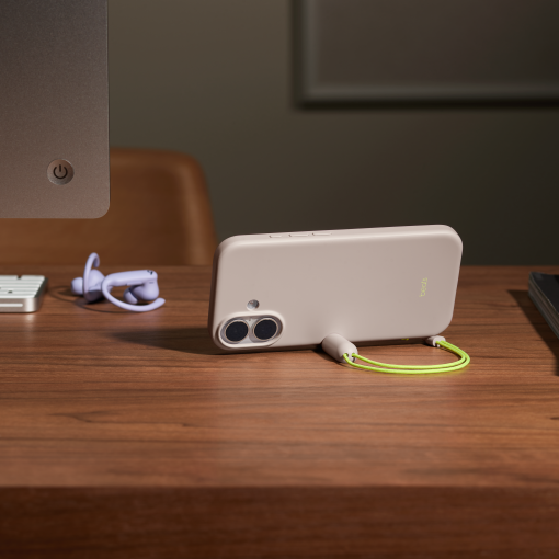 Beats Kickstand Kılıf iPhone 17 Kalker Beji Kullanım MGTL4LL/A
