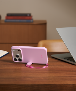 Beats Kickstand Kılıf iPhone 17 Pro Çakıl Pembesi Kullanım MGY84LL/A