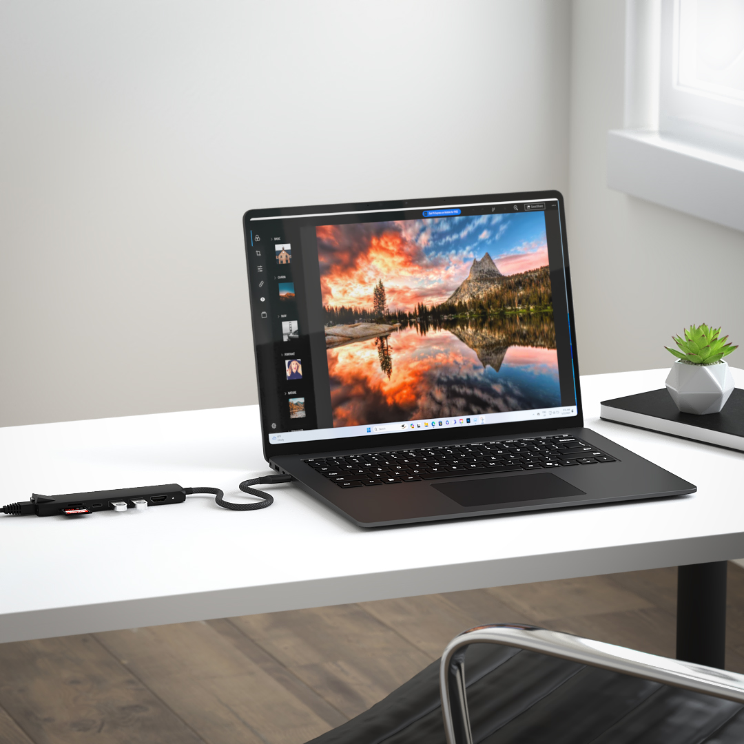 Satechi 7 in 1 USB-C Slim Multiport Adaptör Ethernet Siyah ST-P7SK